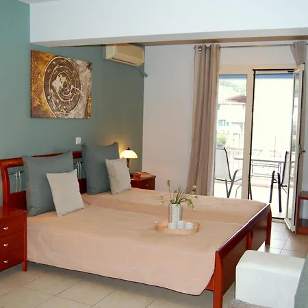 Apartmanhotel Alkyoni & 3*